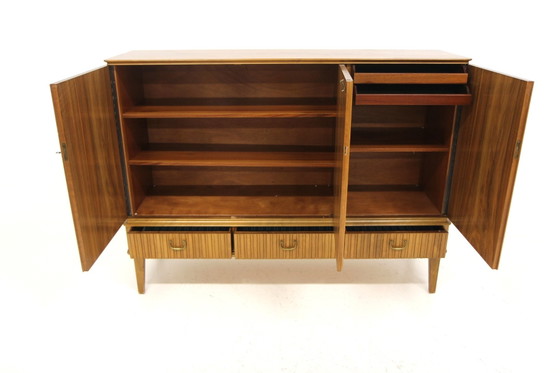 Credenza Moderna in Noce, Svezia, 1940, Credenze, Scandinavian (foto 3 di 11)