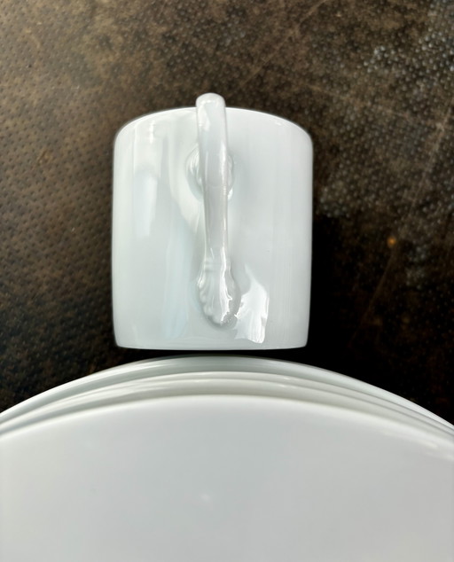 Tableware, weiß:  Richard Ginori, Italy -“Imperio”