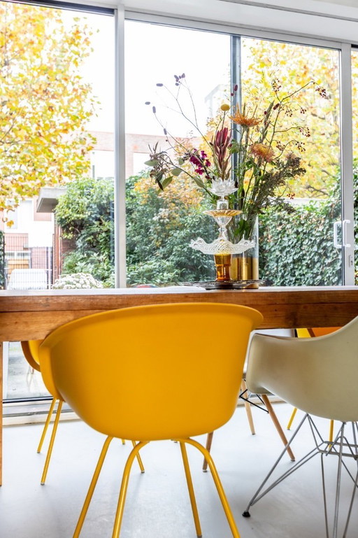 6x THIS bucket chair, kleur geel (ral1004), Lensvelt by Richard Hutten