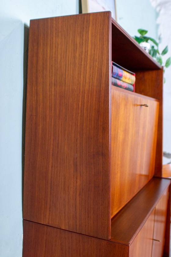 Image 1 of Vintage teakhouten secretaire, hoge kast, dressoir, dressoir, midden 20e eeuw