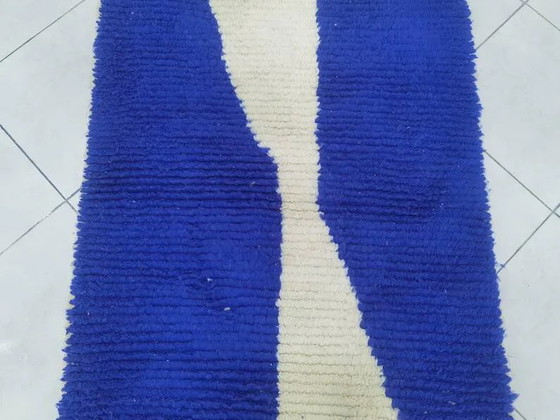 Alfombra marroquí artesanal decorada 250cm x 100cm – Wool, Modern (photo 4 of 10)