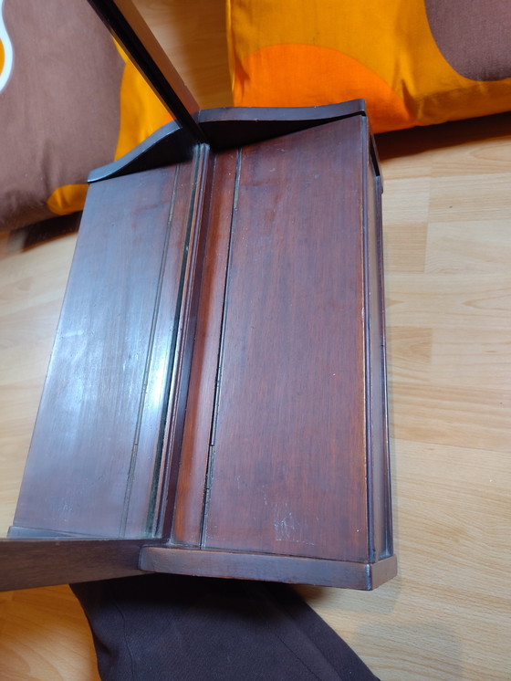 Image 1 of Wandspiegelkast