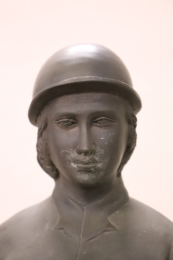 Image 1 of Bronzeskulptur, signiert, Pferd mit Jockey, Höhe 103 cm