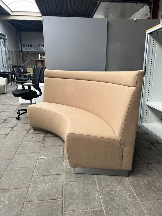 Halfronde Gestoffeerde Horeca Bank 3 Elementen – 3-5 zitsbanken, Textile, Wood (photo 3 of 5)