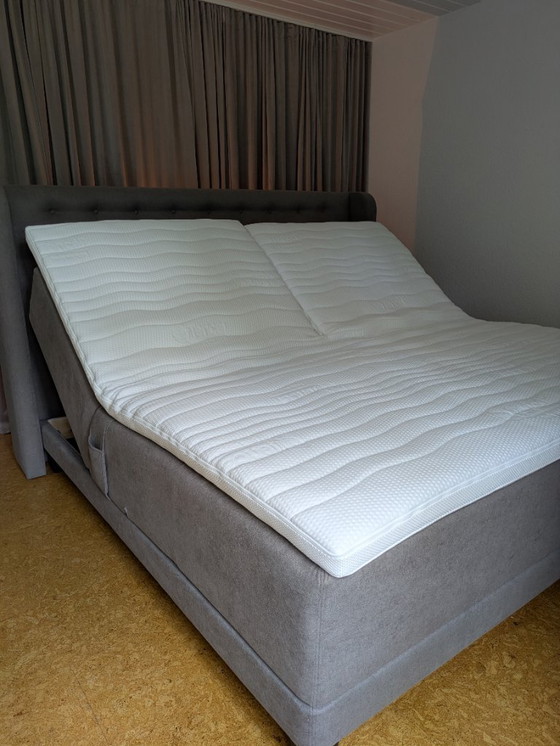 Image 1 of Nieuw elektrisch boxspringbed van Dayco – Gemaakt in Duitsland