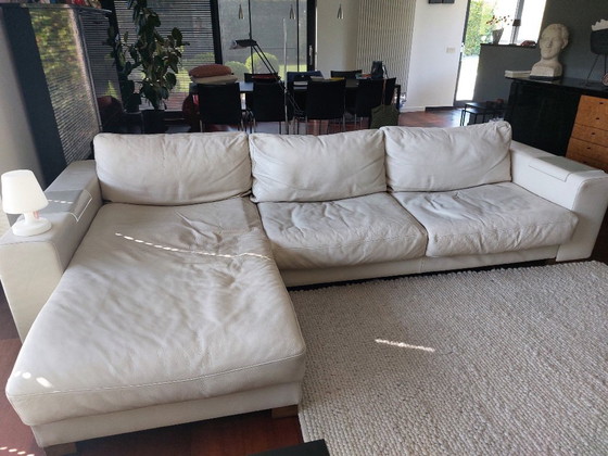Image 1 of     Natuzzi hoekzetel in wit echt leder – design & topkwaliteit 