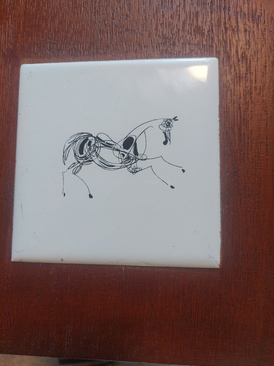Image 1 of Coffee table