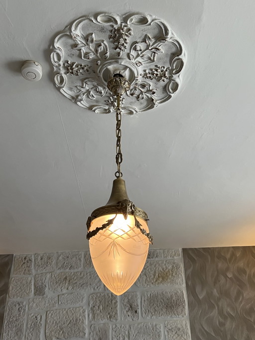 Lanterna da ingresso in stile Luigi XVI in ottone e bronzo con globo in cristallo tagliato