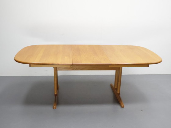 Image 1 of Vintage dining table | Oval | Extendable | Gangsø