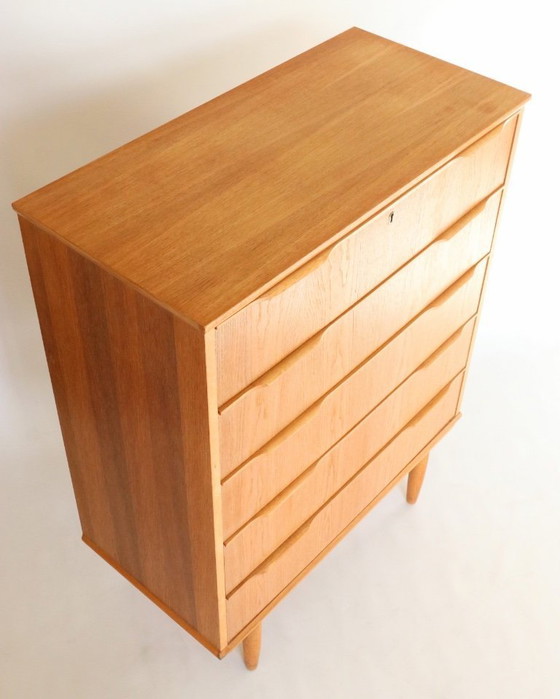 Image 1 of Vintage eiken ladekast Deens design tallboy xl