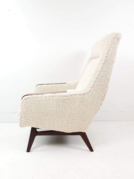 Image 1 of Vintage fauteuil nieuw gestoffeerd met teddy