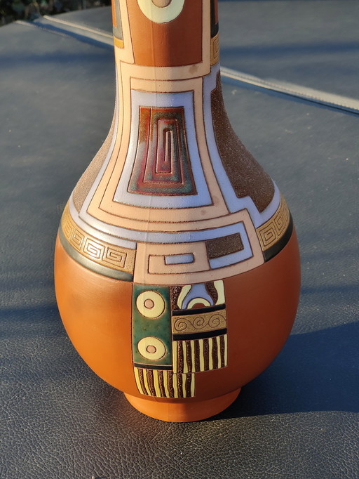 Large Hand-painted Studio Pottery Vase by Eduardo Vega (Artesa) – 40cm