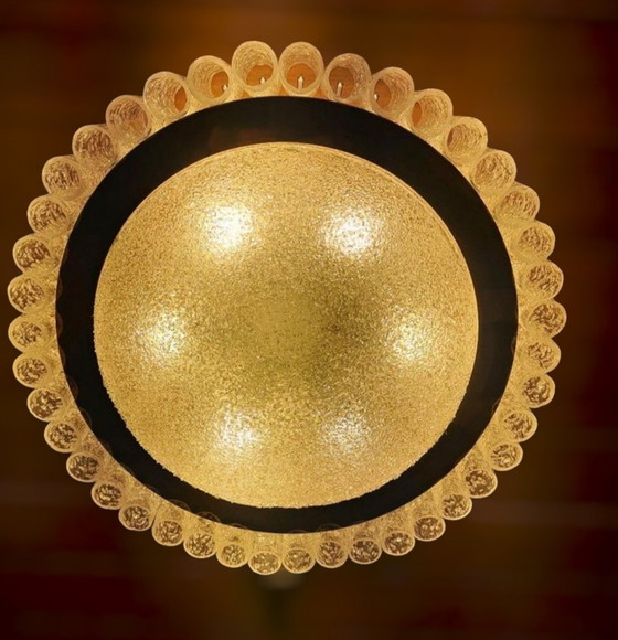 Image 1 of Lámpara de techo grande de cristal esmerilado Doria Leuchten – Estilo moderno de mediados de siglo / Hollywood Regency (Ø 60 cm)