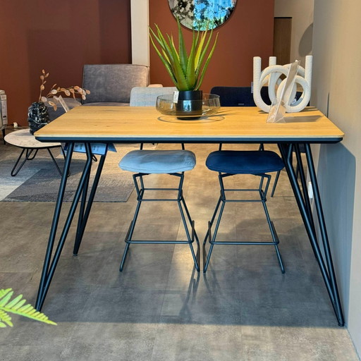 XOOON VIK eettafel - 140x100