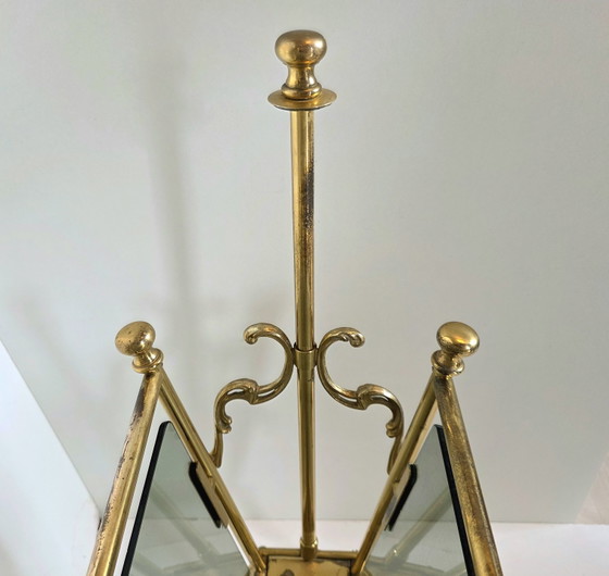 Porte-revues vintage en laiton et verre fumé, style milieu du siècle – Brass, Glass (photo 12 of 15)