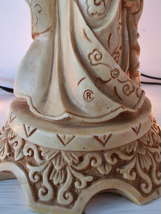 Image 1 of 2 estatuas chinas