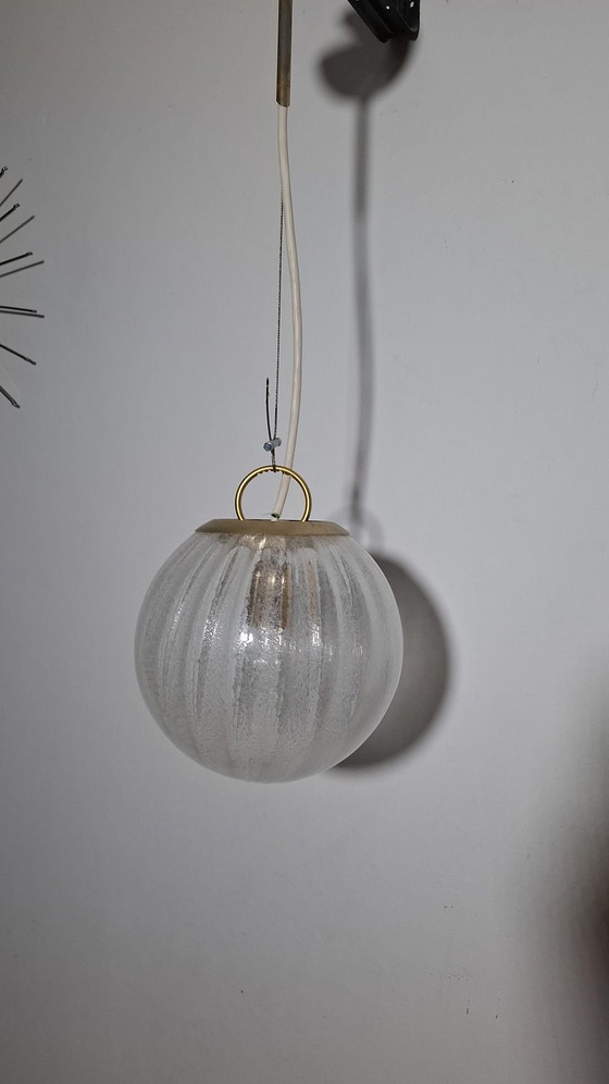 Lampadario anni sfera anni 70s – Lampade a sospensione, Vetro, Metallo (photo 2 of 10)