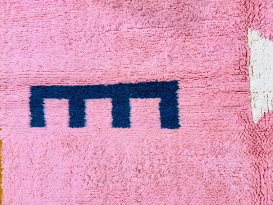 Image 1 of Traditional handmade Berber rug 250cm x 150cm