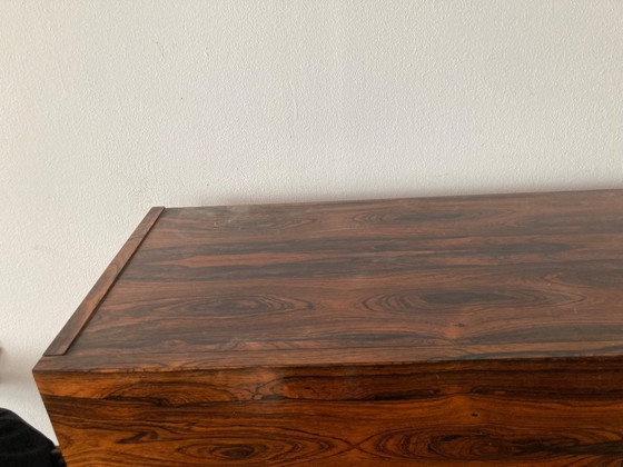 Image 1 of Armario de pared de madera de palisandro con base de acero de Bornhold.