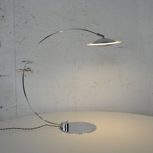 1 x bendable UFO desk light