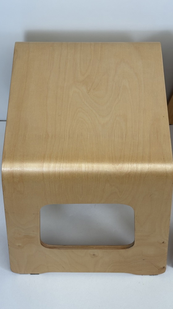 Image 1 of 3 taburetes Benjamin de IKEA de los años 90 y mesa auxiliar Norinder