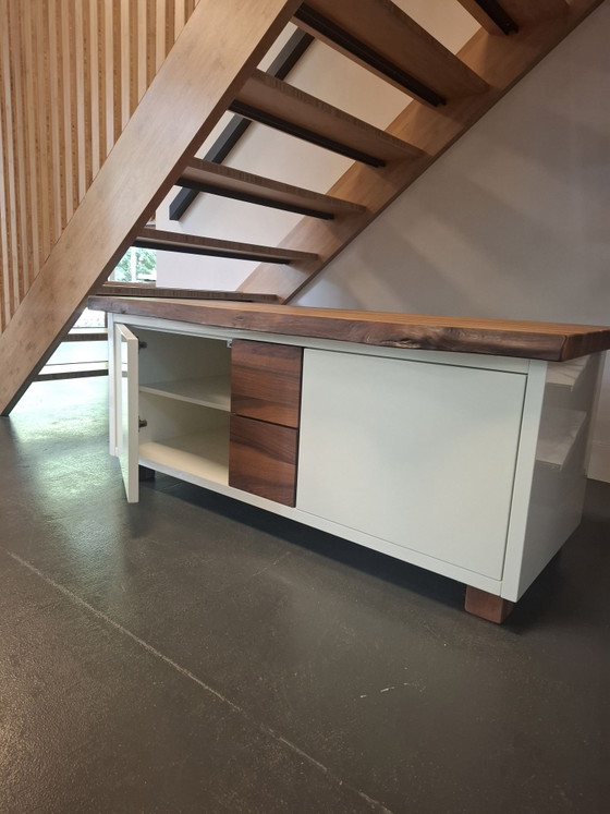 Credenza/ Mobile TV - MDF combinato con legno di noce – Credenze (photo 4 of 5)
