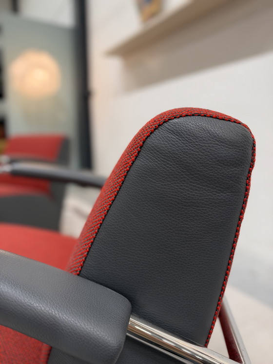 2 Poltrone Leolux Scylla rosso grigio, Altro, Pelle (foto 4 di 9)