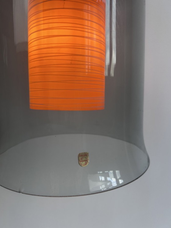 Image 1 of Uspension vintage Philips oranje & rookglas - hout, Nederland