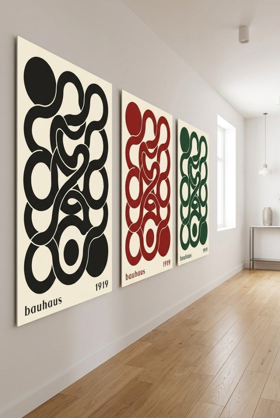 3× Géométrie Bauhaus 1919 – 3 couleurs | 70×100 cm | Papier aluminium Dibond 3 mm | Aérographe transparent, (photo 2 of 5)