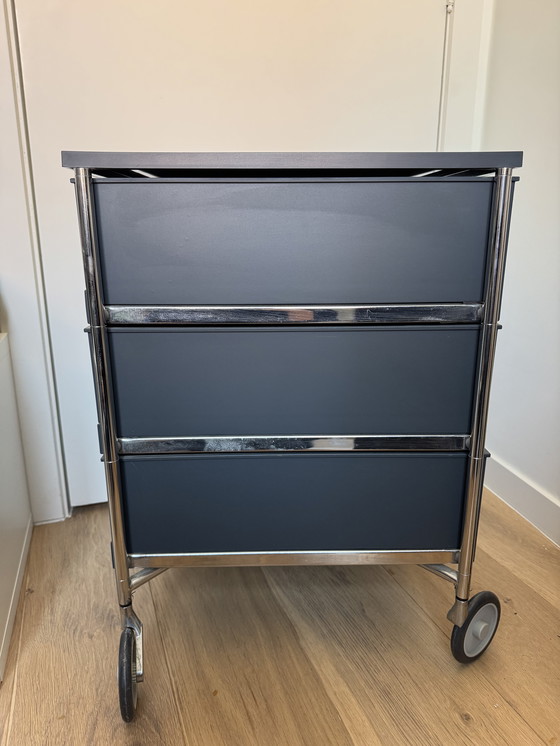 Image 1 of Tiroir Kartell Mobil
