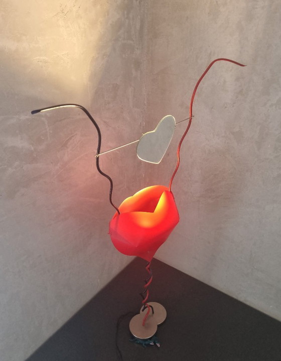 Image 1 of Tischleuchte „One From the Heart“ von Ingo Maurer