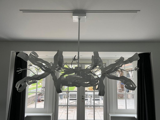 Lampada a sospensione di design con