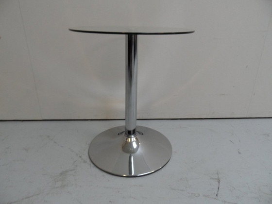 Image 1 of Tavolino laterale vintage in cromo