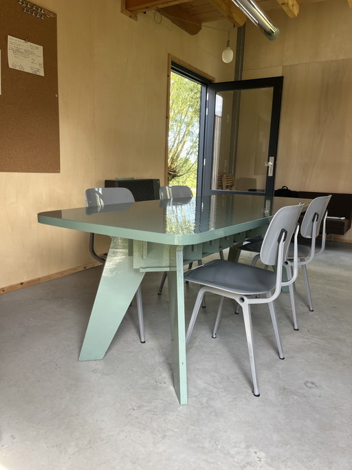 Table de Crise Originale Piet Hein Eek en Vert Brillant – eettafels, Wood (photo 2 of 7)