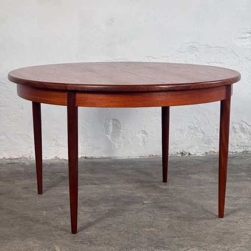 G-Plan Teak Round Extendable Dining Table, 1970