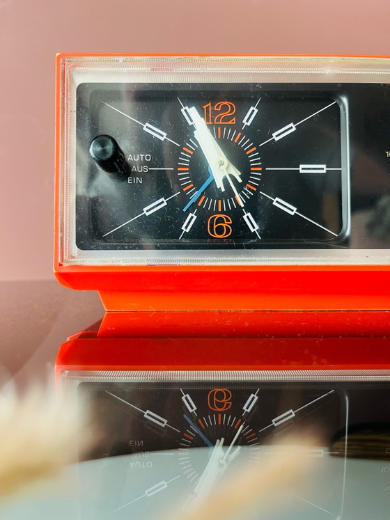 Image 1 of Vintage Quelle Universum FM/AM radio