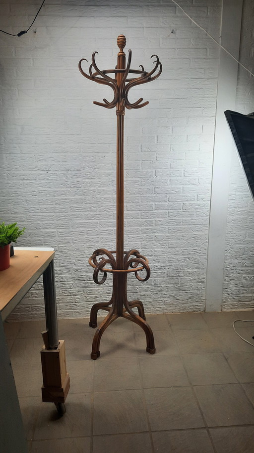 Porte-manteau sur pied Thonet