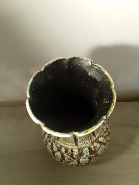 Image 1 of Vintage Fat Lava Roth Keramick vaas, model 311, met bloemenreliëfdecoratie, Duitsland