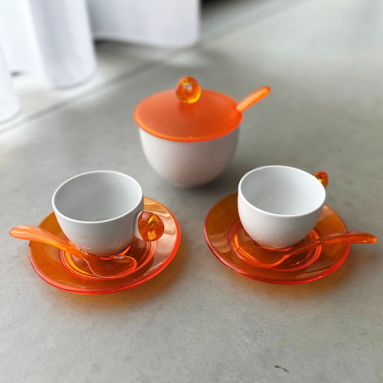Image 1 of Guzzini Feeling Espresso Set –1980s Design in Porcelain and Lucite Plastic