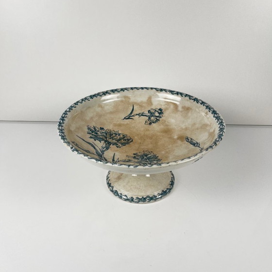 Image 1 of "Carnation" model fruit bowl, KG Lunéville, ironstone, 19th century