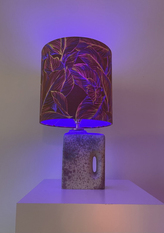 Übelacker tafellamp - batterijgevoede lamp op een haardvaas met botanische lampenkap | 42 cm (photo 15 of 15)