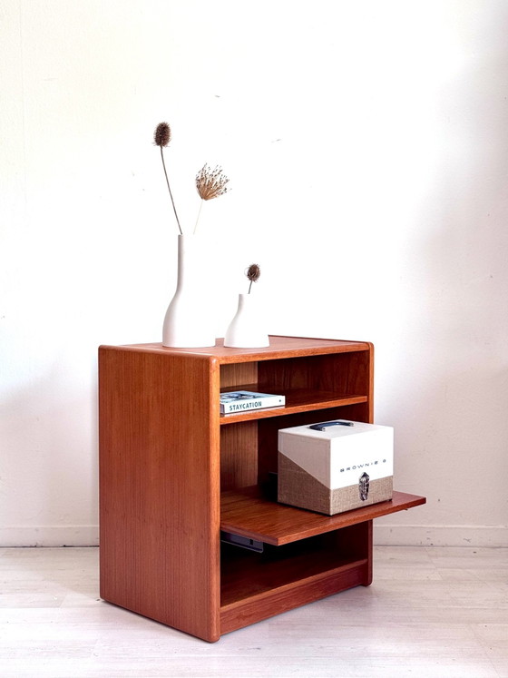 Vintage Danish Teak Open Cabinet Audio/Record Player Unit – cute vintage, TV furniture, Wood (photo 3 of 10)