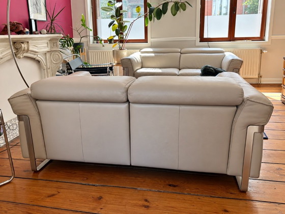 2 Natuzzi Italia Ledersofas – 3-5 Sitzer Sofas, Leather, Metal (photo 4 of 8)