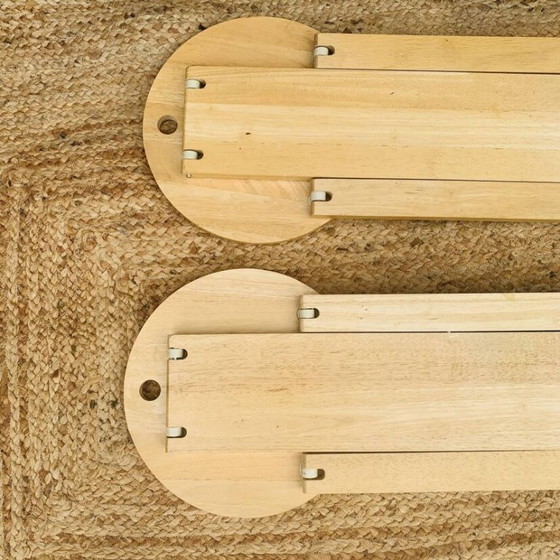Coppia di sgabelli pieghevoli vintage Suzy di Adrian Reed – Legno (photo 8 of 20)