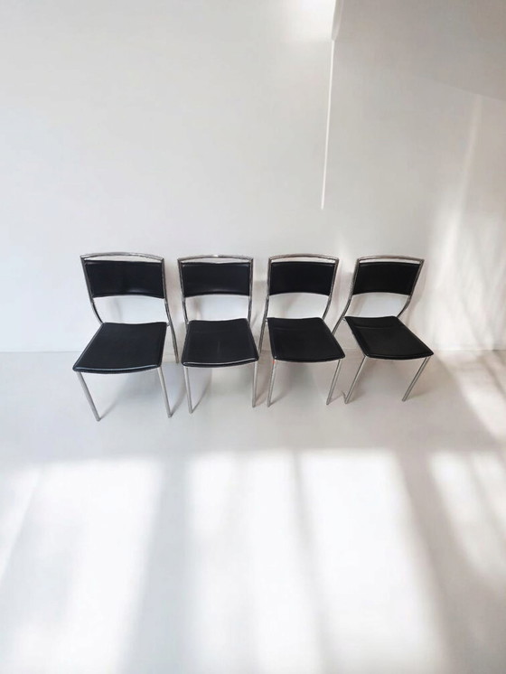 Image 1 of Lot de 4 chaises de salle à manger vintage Chaises 70's 80's noir