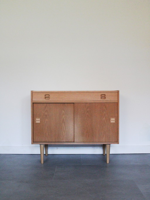 Vintage Danish sliding door wardrobe with drawer in oak – dressoirs, Wood