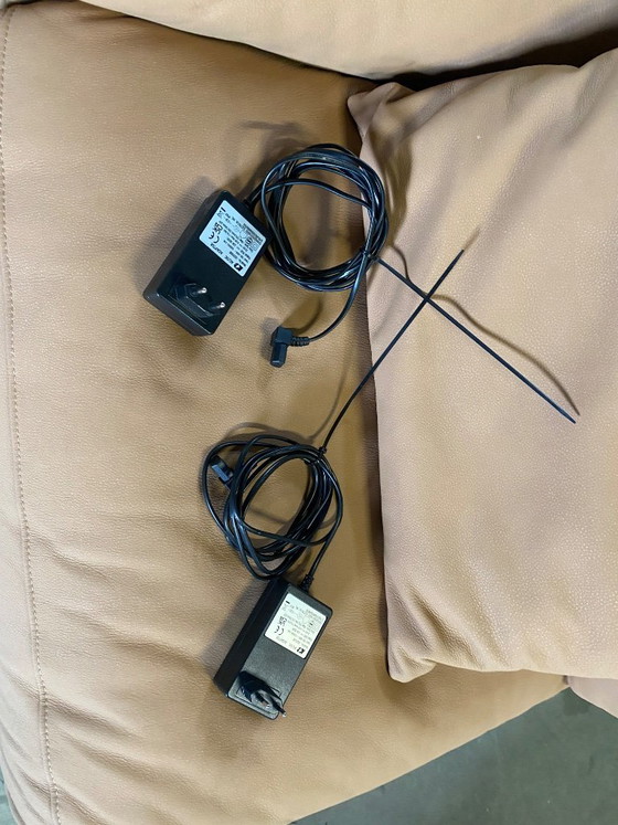 Image 1 of Set of 2 Kuka Home Motorized Recliners with Battery Packs – New Condition