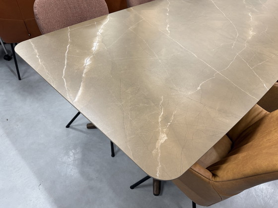 Image 1 of Karat Grasshopper Eettafel Tables to Love Keramiek Pulpis 240