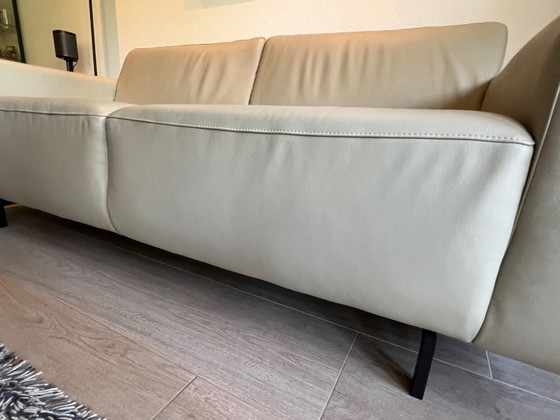 Image 1 of 3-Sitzer-Sofa aus elfenbeinfarbenem Leder