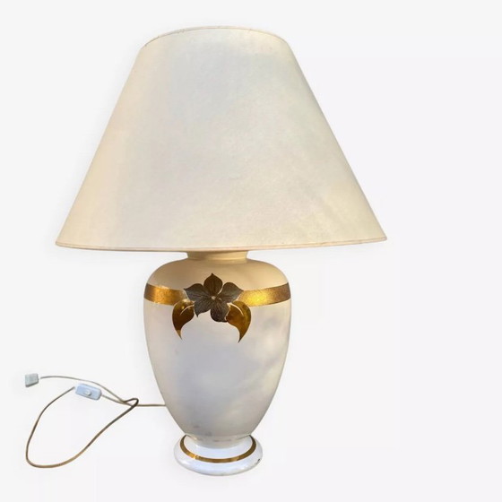 Image 1 of Grande lampada da tavolo in porcellana bianca e oro